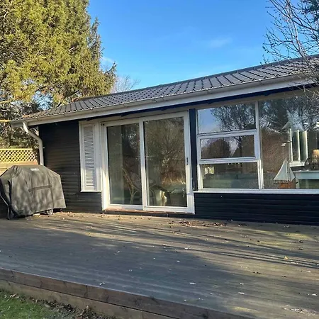 Vakantiehuis Cosy 200 Meters From The *