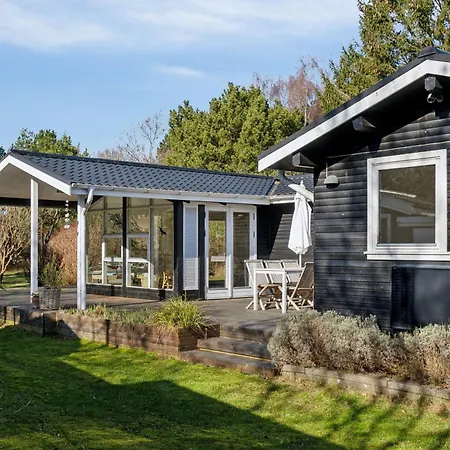 Charmigt Nära Havet Semesterbostad *
